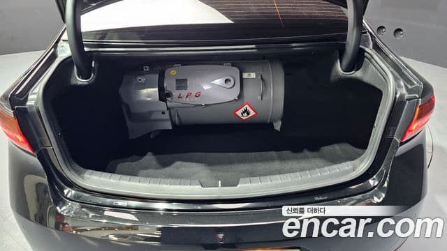 Kia All New K7 3.0 LPI Luxury (арендный автомобиль), 2016 20