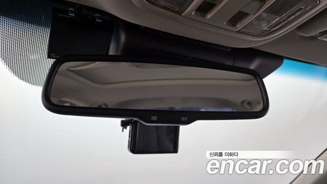 Honda Accord 10세대 2.0 гибрид Туринг (Touring), 2022 17