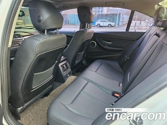 BMW 3시리즈 (F30), 2015 10