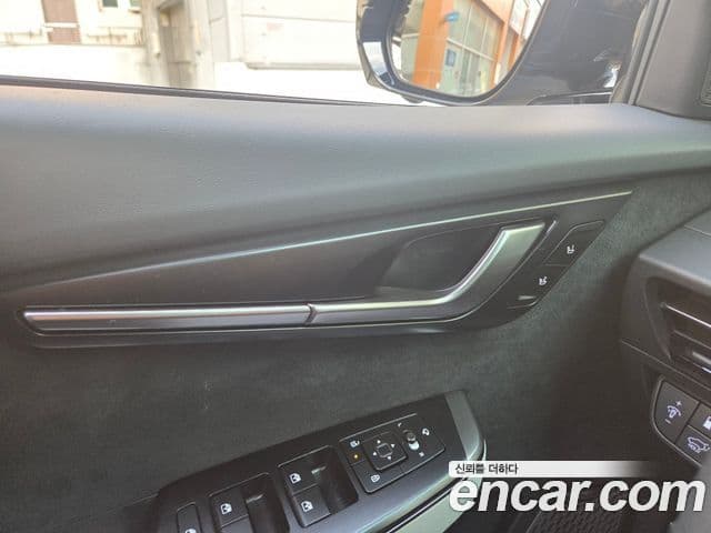 Kia The / новый New EV6 GT Line, 2025 13