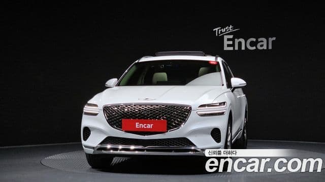 Genesis GV70, 2023 3