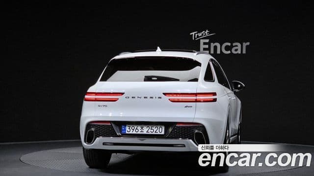 Genesis GV70, 2023 4
