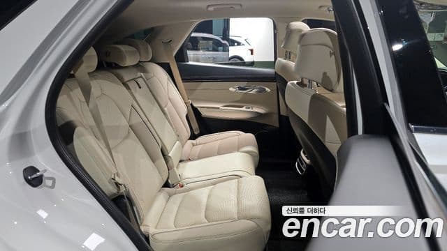 Genesis GV70, 2023 12