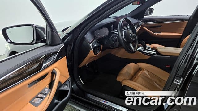 BMW 5시리즈 (G30) 520i M Sport, 2022 10