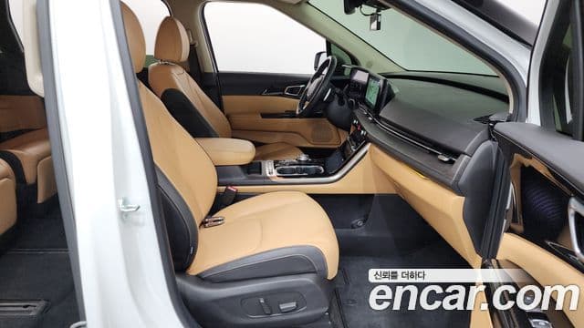 Kia Carnival 4세대 Signature, 2023 11
