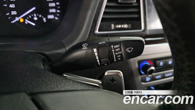 Genesis G80 Premium Luxury, 2019 15