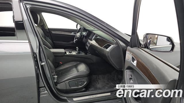 Genesis G80 Premium Luxury, 2019 18