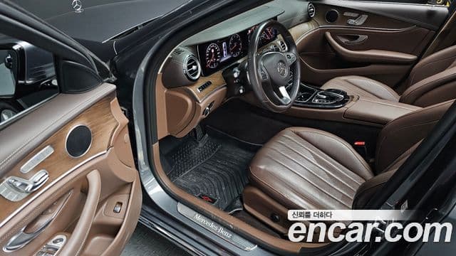 Mercedes-Benz E-класс W213 Exclusive, 2017 11