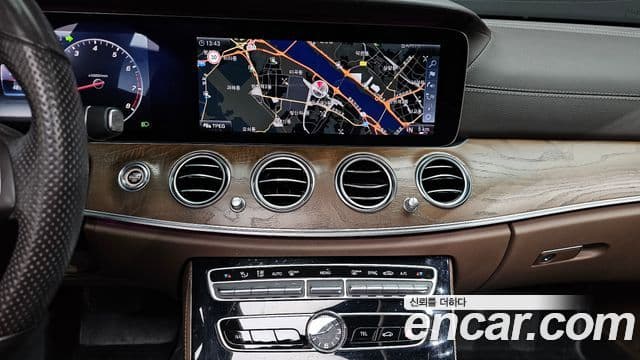 Mercedes-Benz E-класс W213 Exclusive, 2017 14