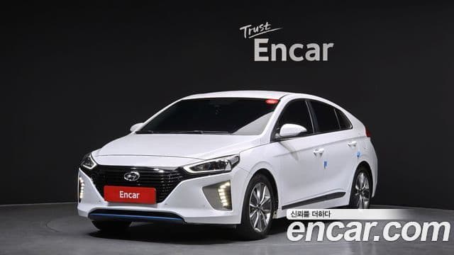 Hyundai Ioniq гибрид, 2016 1