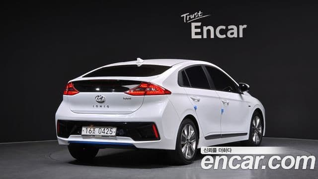 Hyundai Ioniq гибрид, 2016 2