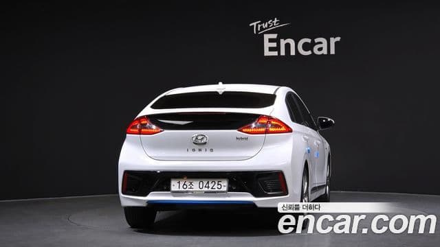 Hyundai Ioniq гибрид, 2016 4