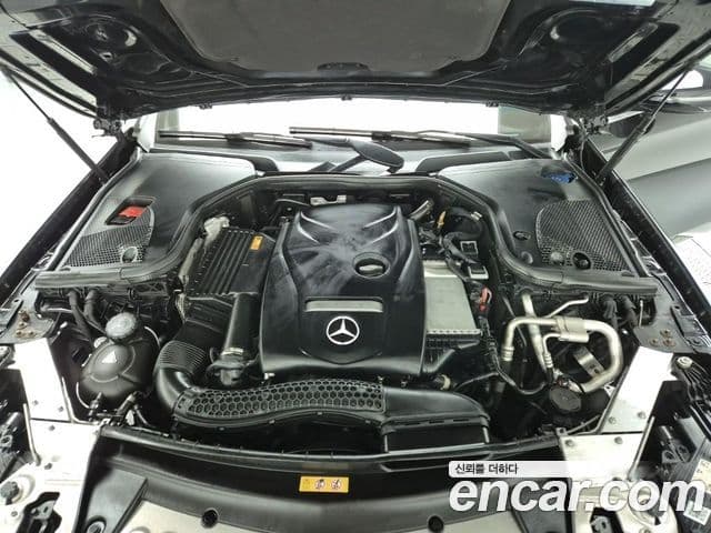 Mercedes-Benz E-класс W213 Avantgarde, 2021 все фото