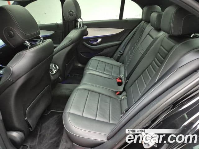 Mercedes-Benz E-класс W213 Avantgarde, 2021 12