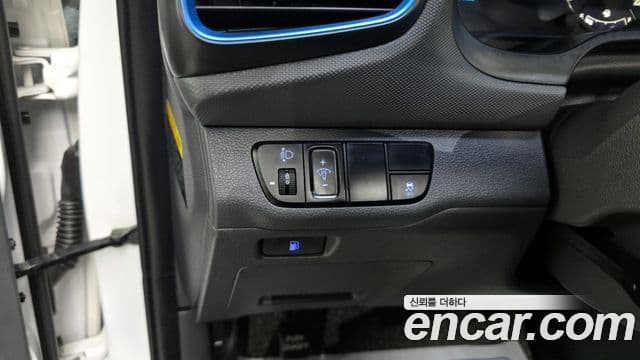 Hyundai Ioniq гибрид, 2016 15