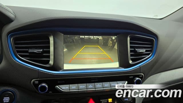 Hyundai Ioniq гибрид, 2016 19