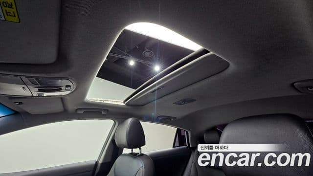 Hyundai Ioniq гибрид, 2016 20