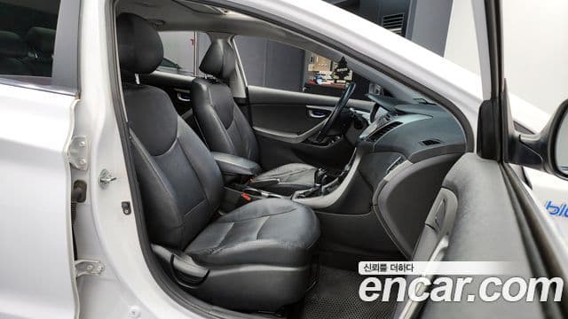 Hyundai The / новый New Avante 빌트인캠2 — базовая версия - Built-in Cam 2, 2014 11