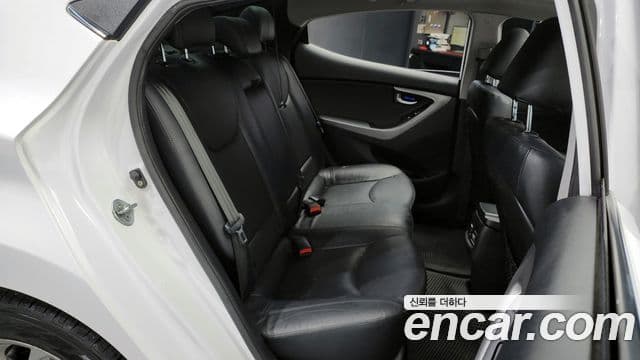 Hyundai The / новый New Avante 빌트인캠2 — базовая версия - Built-in Cam 2, 2014 12