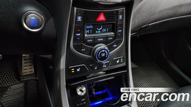 Hyundai The / новый New Avante 빌트인캠2 — базовая версия - Built-in Cam 2, 2014 16