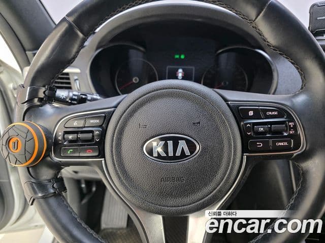 Kia K5 2세대 Signature, 2017 17