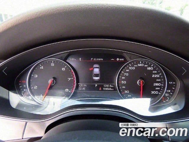 Audi New A6 C7, 2012 9