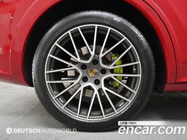 Porsche Cayenne (PO536) 3.0 E-гибрид купе, 2021 все фото