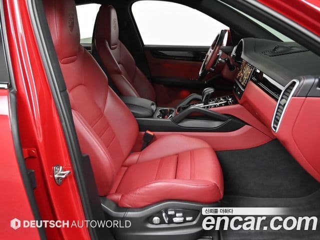 Porsche Cayenne (PO536) 3.0 E-гибрид купе, 2021 10