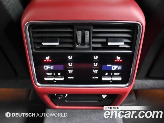 Porsche Cayenne (PO536) 3.0 E-гибрид купе, 2021 16