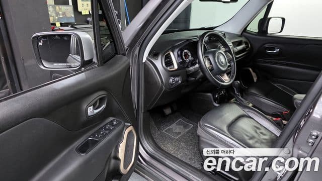 Jeep Renegade 2.0 дизель Limited AWD, 2017 10