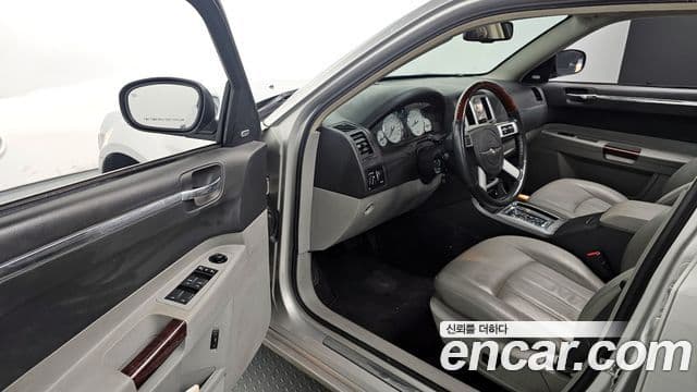 크라이슬러 300C, 2007 11