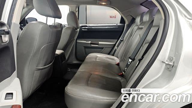 크라이슬러 300C, 2007 12