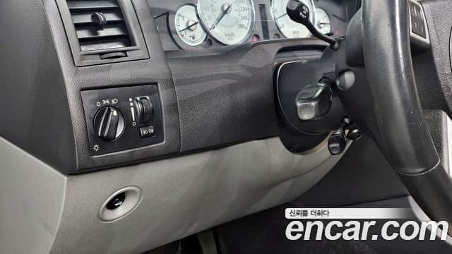 크라이슬러 300C, 2007 18