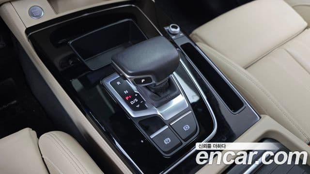 Audi Q5 (FY) Premium, 2021 9