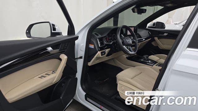 Audi Q5 (FY) Premium, 2021 10