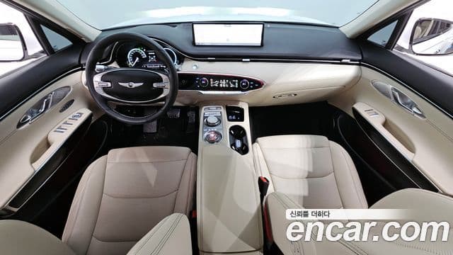 Genesis GV70, 2023 7