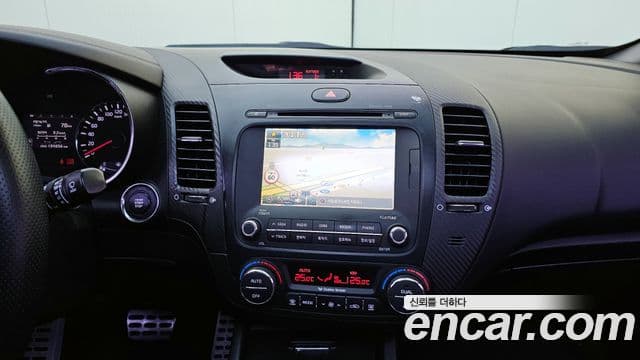 Kia K3 Noblesse, 2013 15