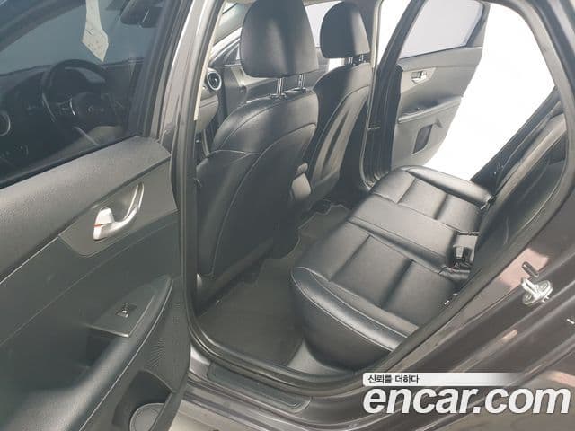 Kia All New K3 Luxury, 2019 10