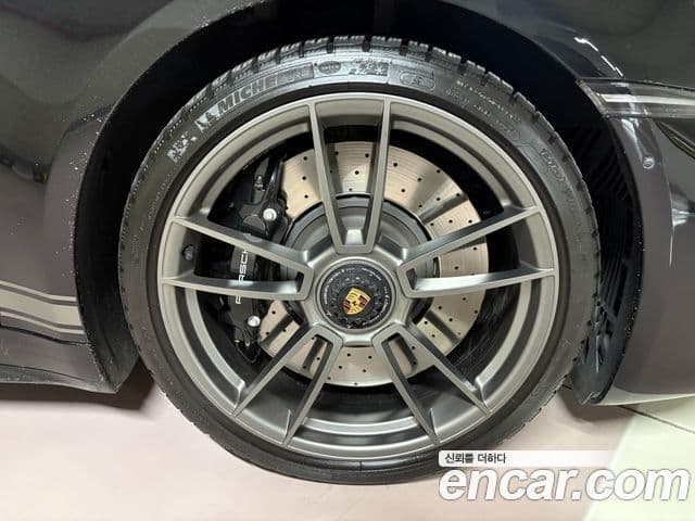 Porsche 911 (992) Targa 4 GTS 50th Anniversary Porsche Design, 2022 все фото