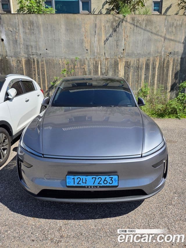 Tesla модель Y Long Range AWD, 2025 2