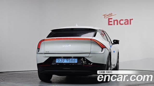 Kia EV6 Earth, 2022 4