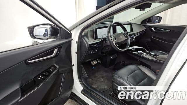 Kia EV6 Earth, 2022 10