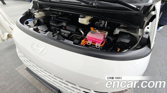 Hyundai Staria Modern, 2025 6