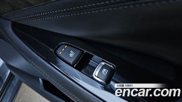 Kia K8 гибрид Noblesse, 2022 18