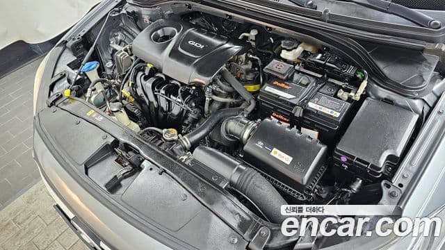 Hyundai Avante AD 1.6 GDI Smart, 2016 6