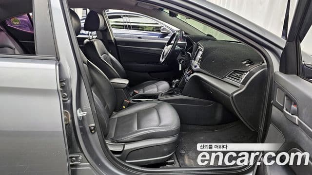 Hyundai Avante AD 1.6 GDI Smart, 2016 11