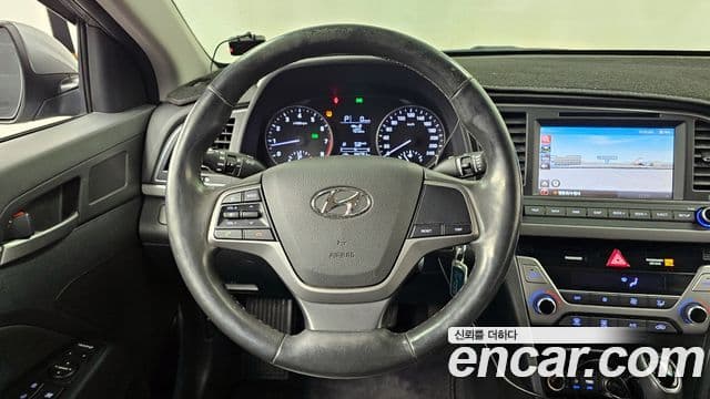 Hyundai Avante AD 1.6 GDI Smart, 2016 13