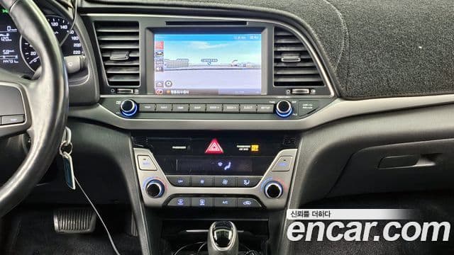 Hyundai Avante AD 1.6 GDI Smart, 2016 14