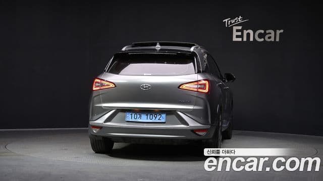 Hyundai NEXO Premium, 2020 4