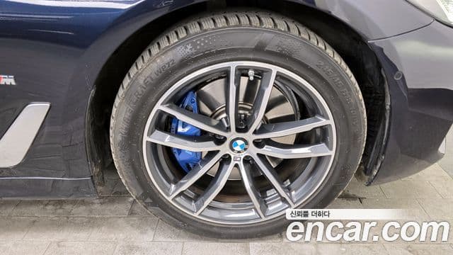BMW 5시리즈 (G30) 523d M Sport, 2021 все фото